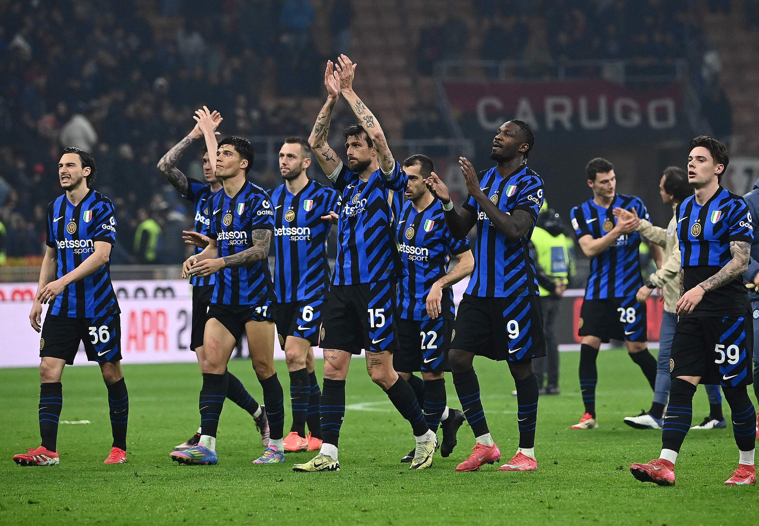 布兰卡谈伊布去巴萨：他下定决心要和梅西并肩作战，赢得欧冠（布兰卡：伊布加盟巴萨为与梅西并肩冲击欧冠冠军）