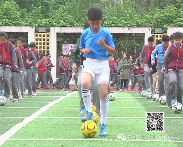 小蜘蛛：我是个好胜的人；巴黎和巴萨的兴趣？赛季结束再说吧（小蜘蛛：骨子里就好胜；巴黎与巴萨有意？赛季末再议）